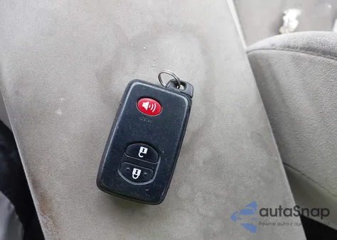 2014 Toyota Prius Two from USA, damaged, VIN JTDKN3DU6E1750402